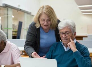 Lifelong Learning Mindset: เปลี่ยนความคิดให้เรียนรู้ได้ตลอดชีวิต เพื่อความก้าวหน้าอย่างยั่งยืน Lifelong Learning Mindset
