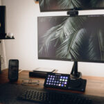 USB Hub กับ Docking Station: เลือกอย่างไรให้โต๊ะทำงานมีระเบียบและเพิ่มประสิทธิภาพ