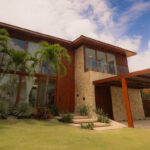 บ้านร้อนอบอ้าวทุกปี: ออกแบบอย่างไรให้อยู่สบายจริง ไม่ใช่แค่สร้างตามกระแส