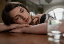 เข้าสู่เลขสาม: จุดเปลี่ยนหรือแค่แรงกดดันจากสังคม? เข้าสู่เลขสาม: จุดเปลี่ยนหรือแค่แรงกดดันจากสังคม?